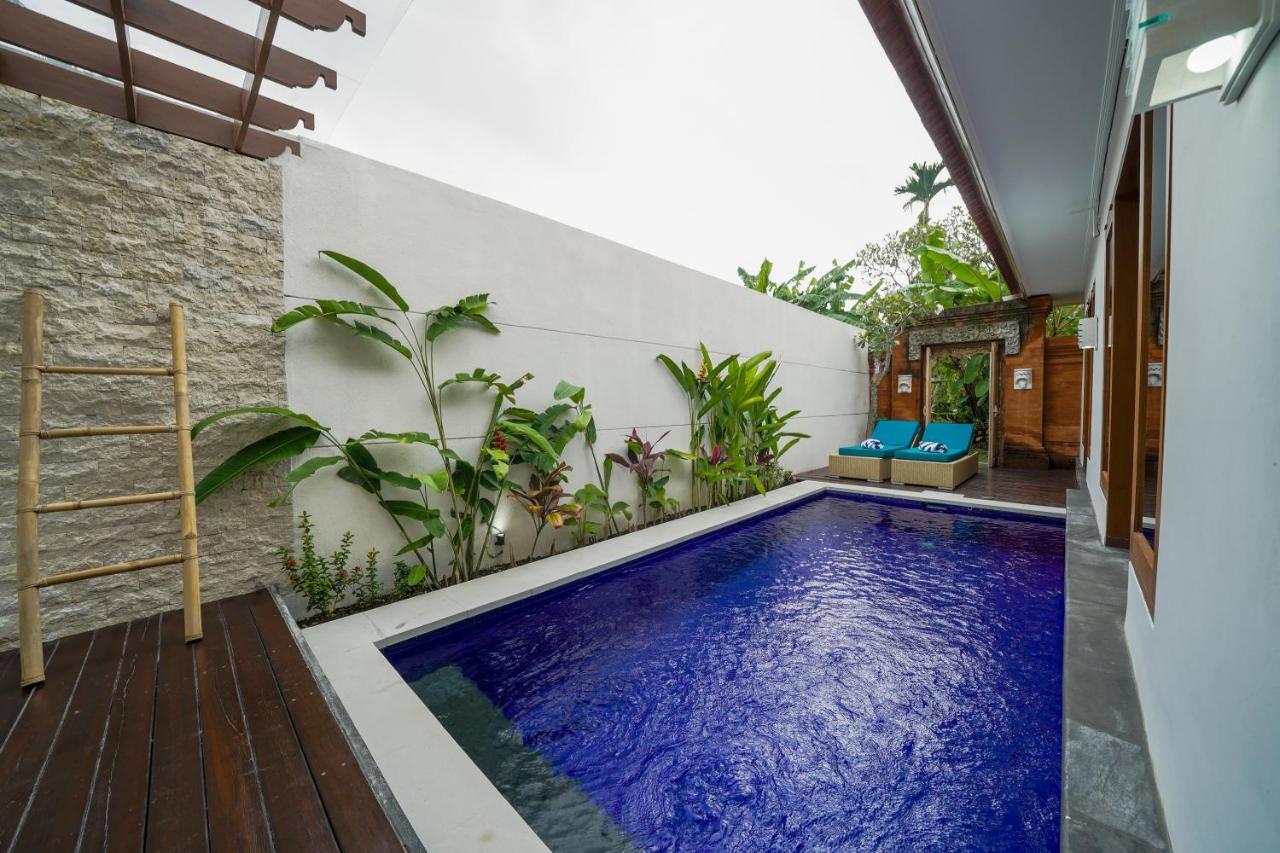 Three Brothers Bungalows & Villas Legian Exterior foto